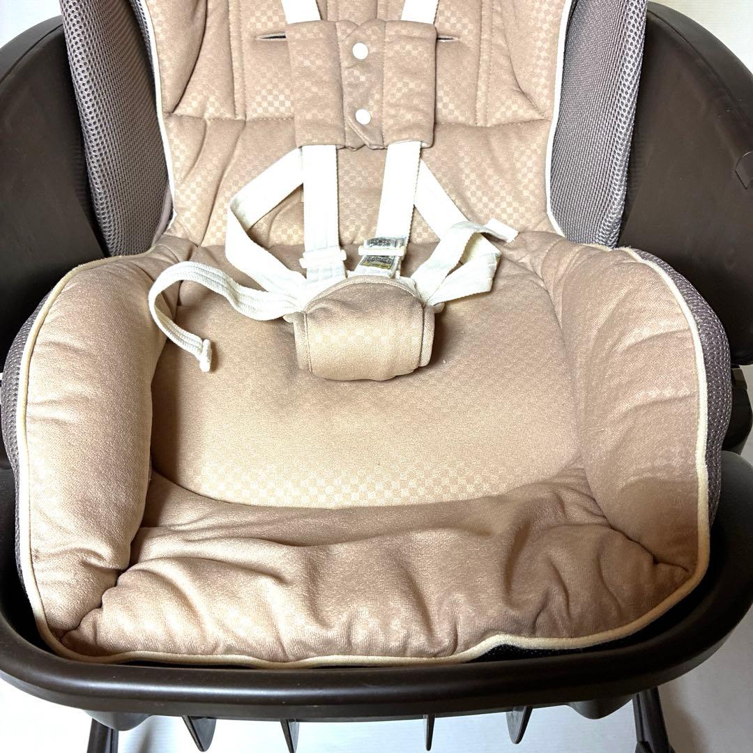 ユラリズム　オートスイング　Aprica