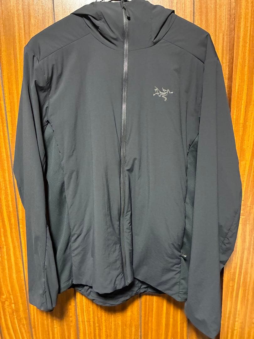 アークテリクス　アトムSLフーディ　黒　メンズM atom sl hoody