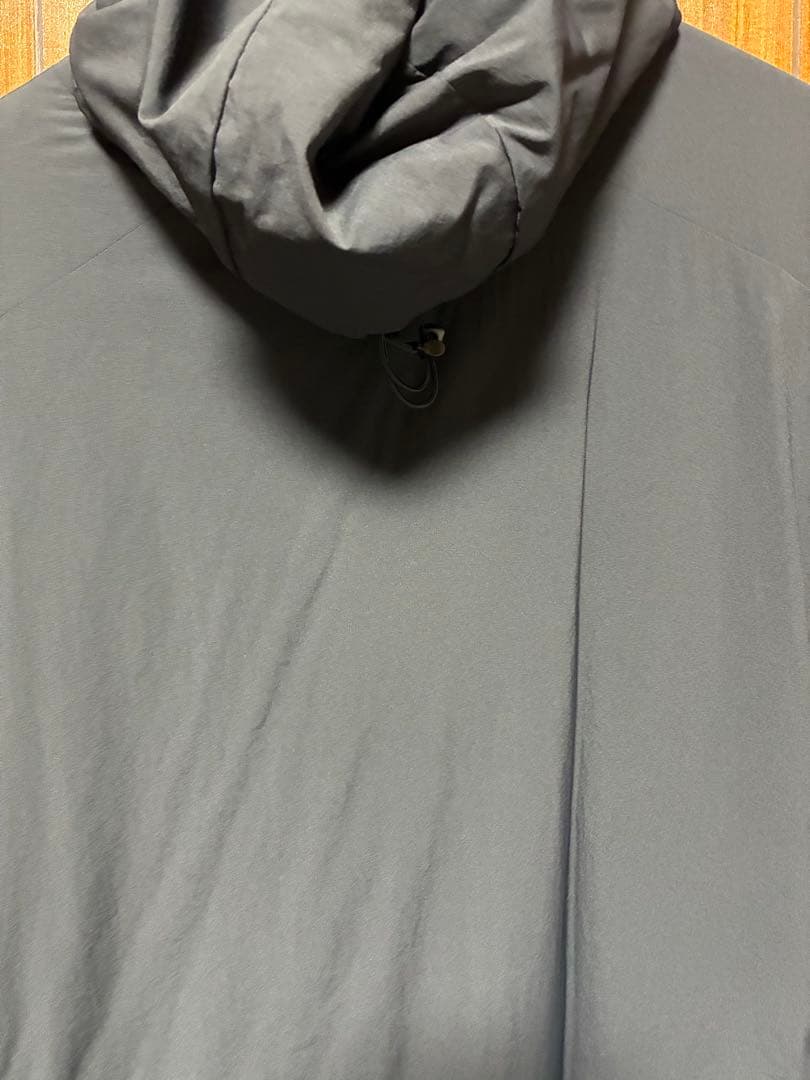 アークテリクス　アトムSLフーディ　黒　メンズM atom sl hoody