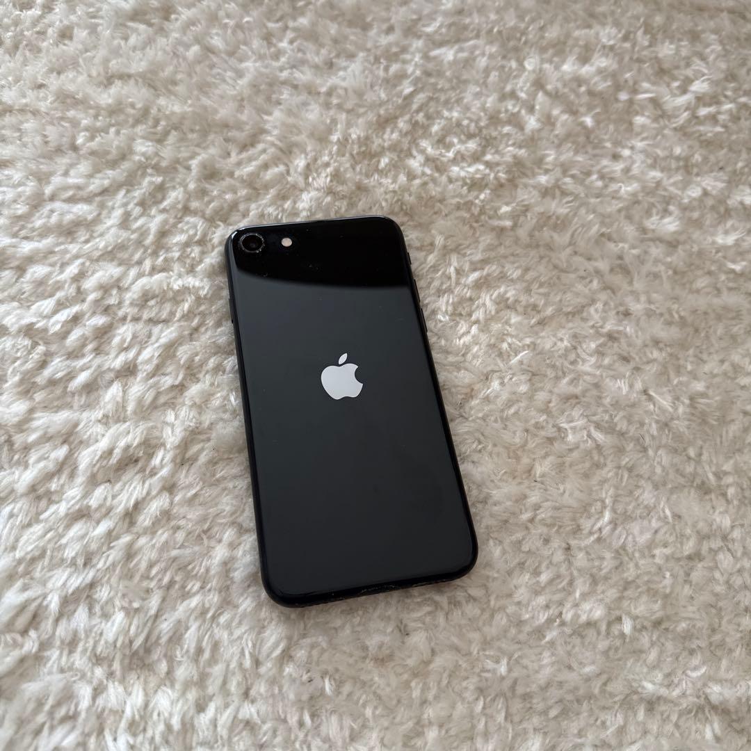 iPhone SE 第二世代 BLACK 64GB SIMなし