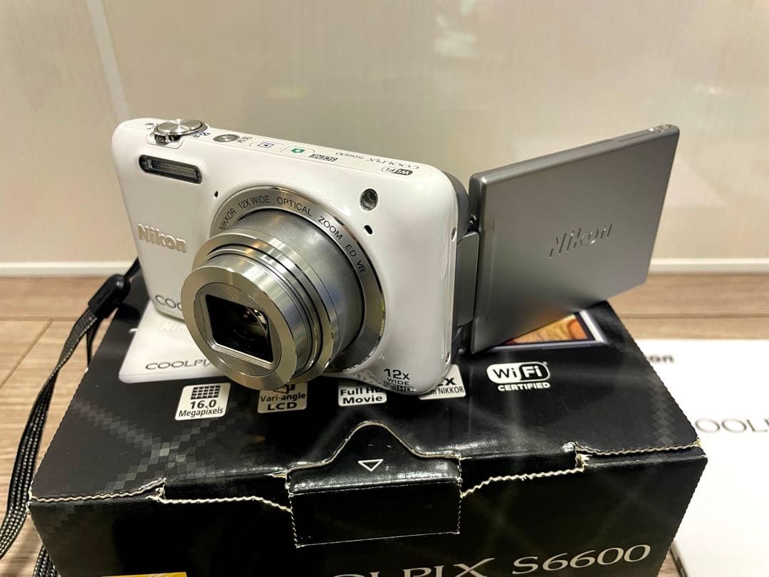 [完動品]Nikon COOLPIX s6600