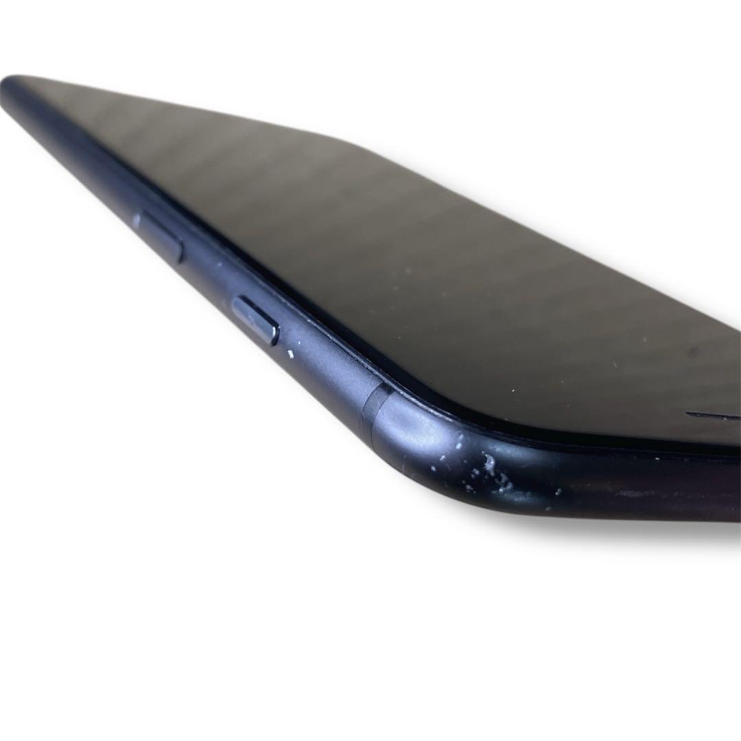 Apple iPhone 8 plus スペースグレイ64GB