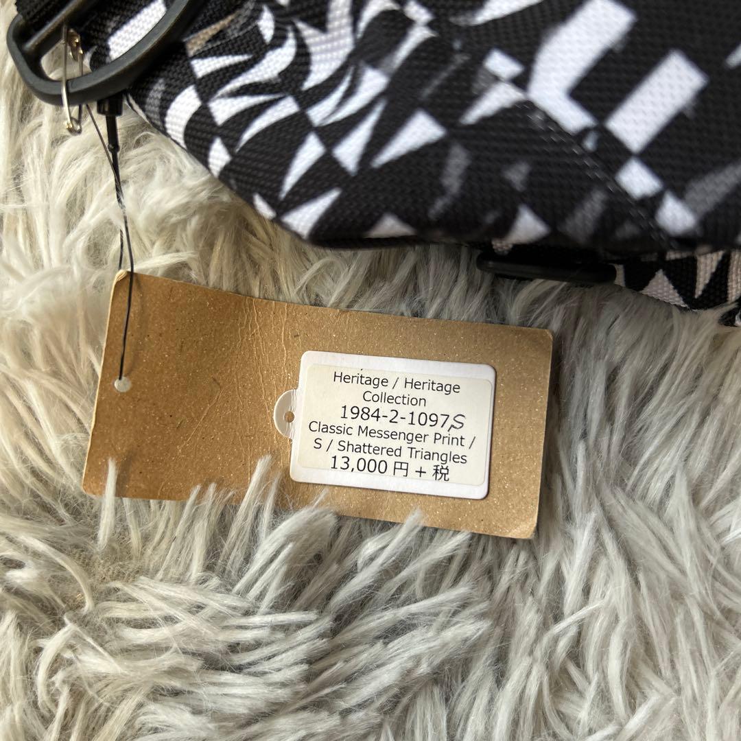 【新品】TIMBUK2 クラシックメッセンジャーバッグ Sサイズ 幾何学模様