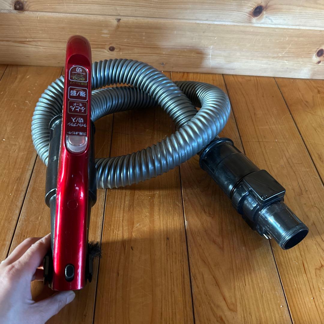 TOSHIBA サイクロン掃除機 トルネオV VC-M920