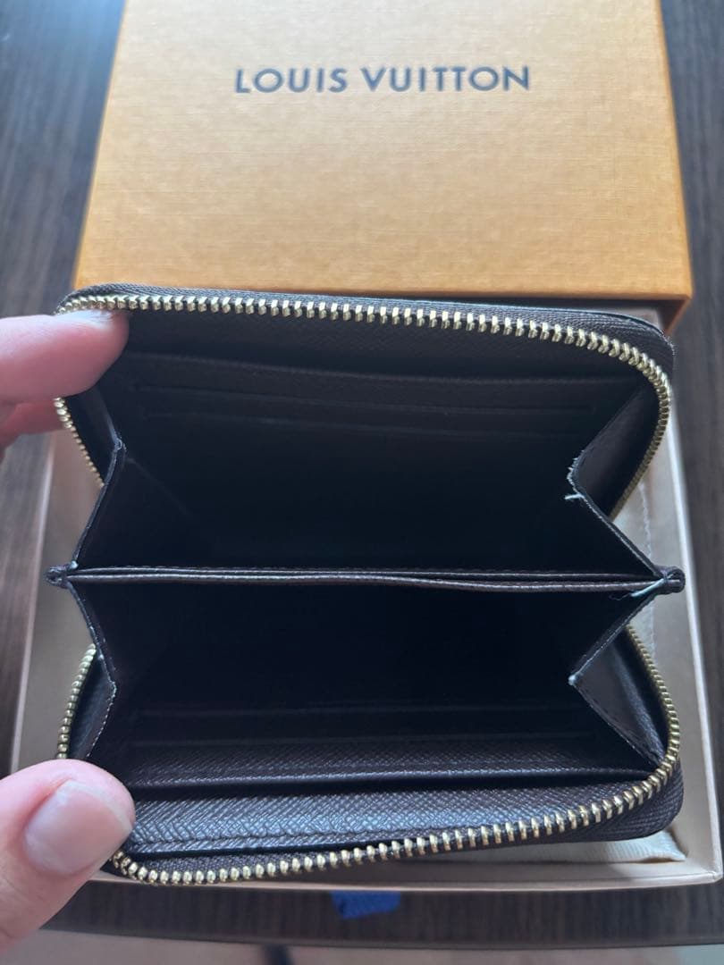 LOUIS VUITTON ダミエ ケース