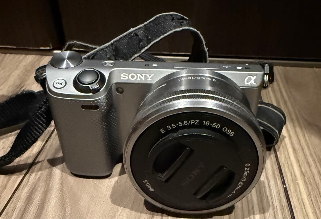 SONY α NEX-5Rミラーレスカメラ レンズ2本付き
