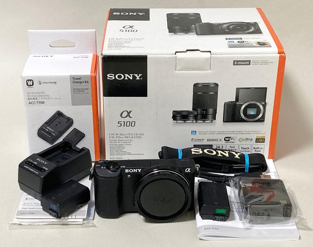 SONY α5100 ミラーレスカメラBody　+　アクセサリーキット