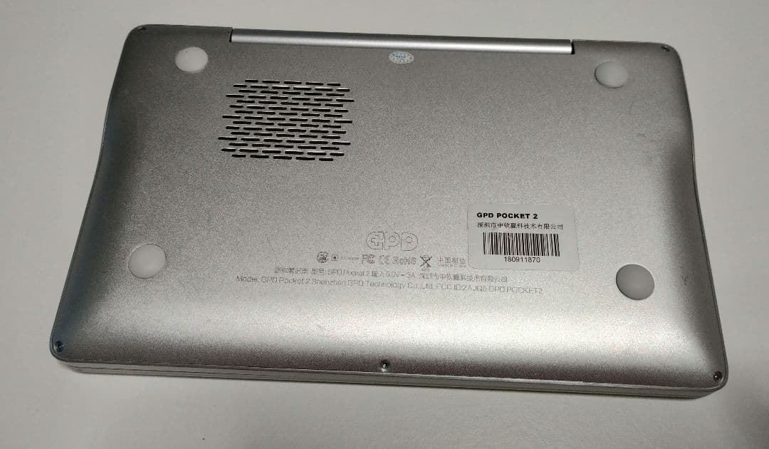 GPD Pocket2 m3 7y30 メモリー8G、SSD128G