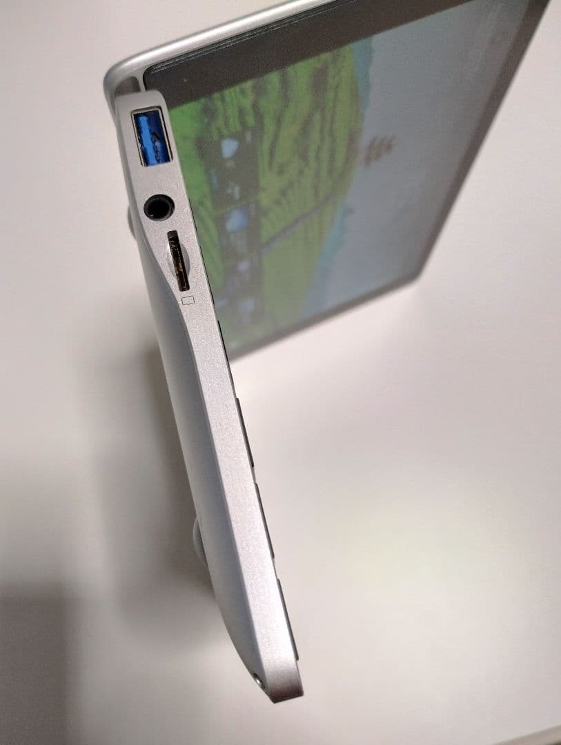 GPD Pocket2 m3 7y30 メモリー8G、SSD128G