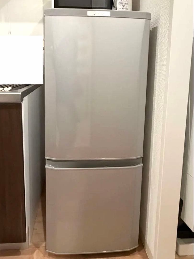 【送料込】冷蔵庫 （三菱）上開き3段／冷凍室／製氷器あり