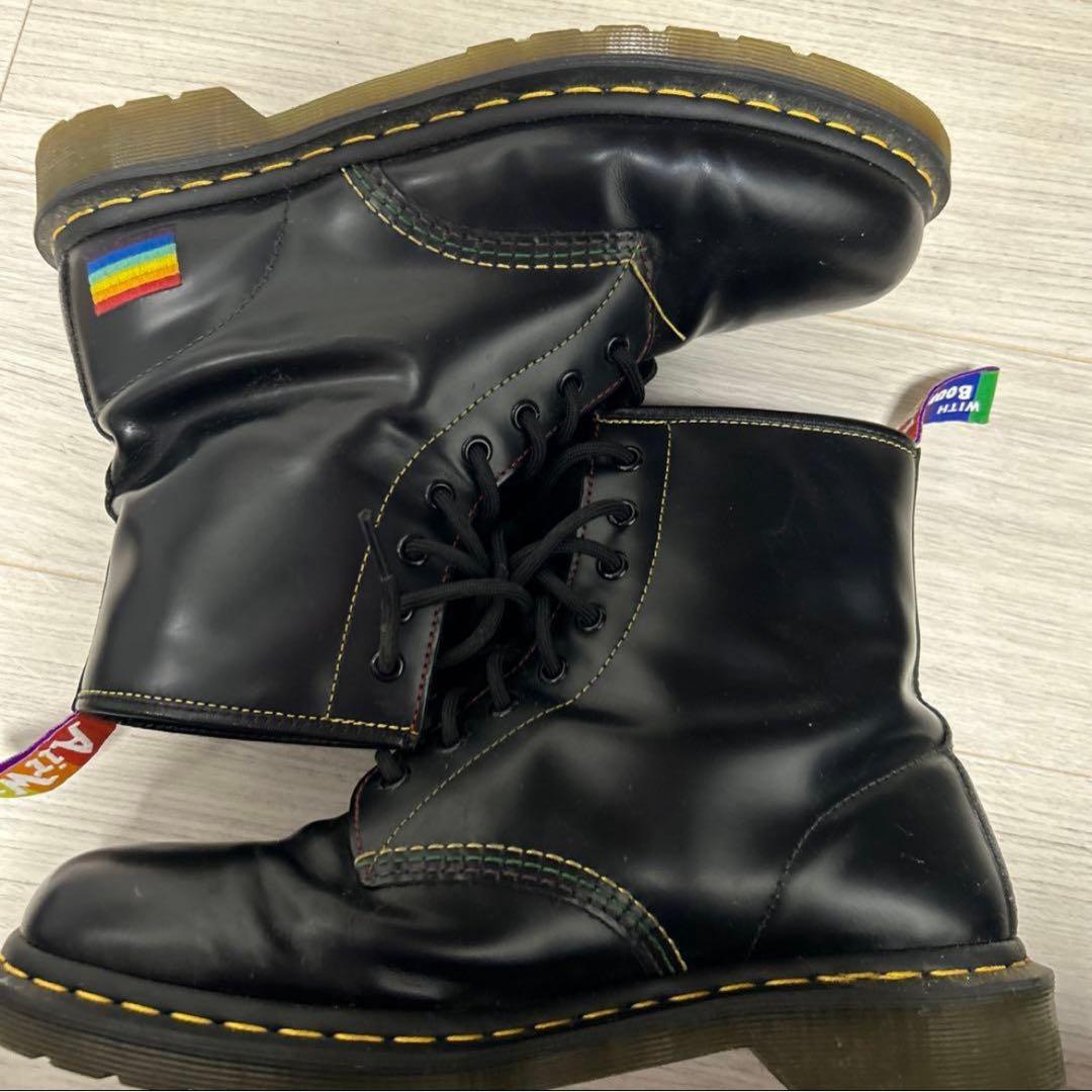 靴 Dr.Martens 1460 PRIDE