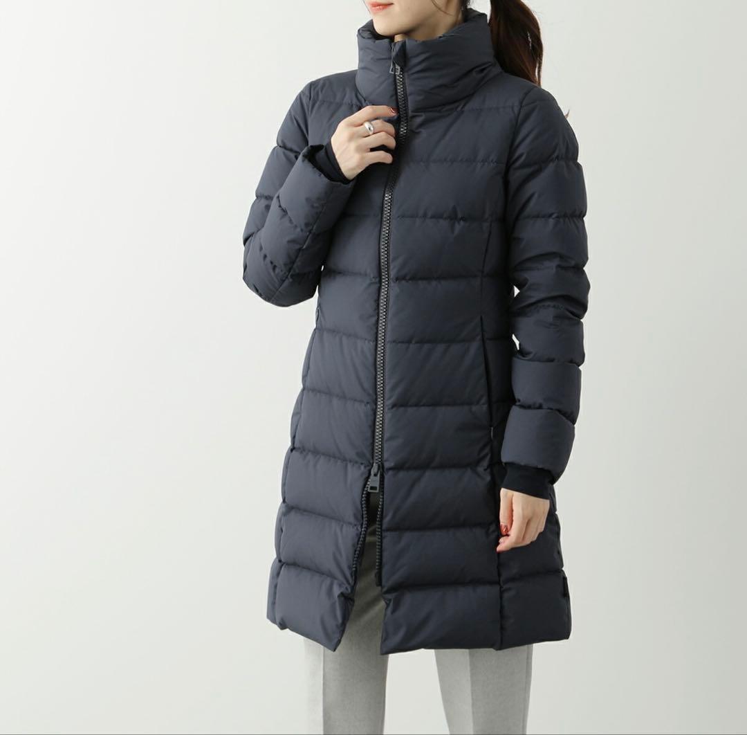 HERNO Laminar フード付きダウンコート