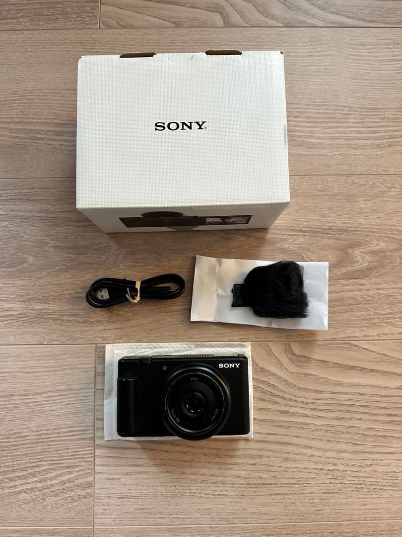 【SONY デジタルカメラ ZV-1F 】本体/ケース2色