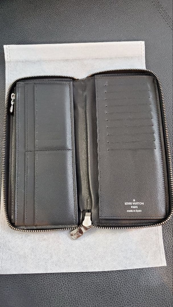 ルイヴィトン長財布 モノグラム エクリプス ジッピー ICモデル ブラック