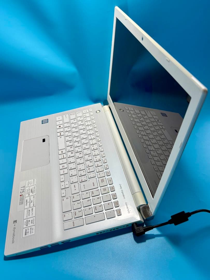 Windowsノート本体 TOSHIBA dynabook T75/FWS i7 8550U SSD 2T