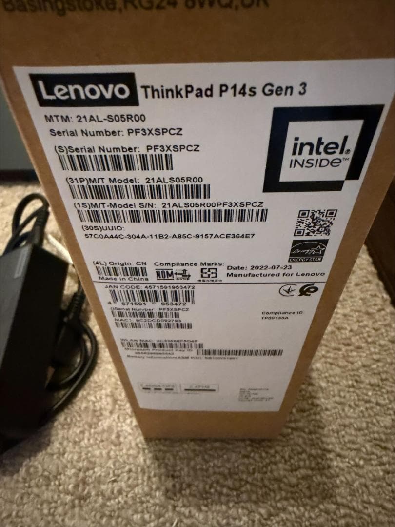 Windowsノート本体 ThinkPad P14s Gen3 (i7-1260P/16GB/512GB)