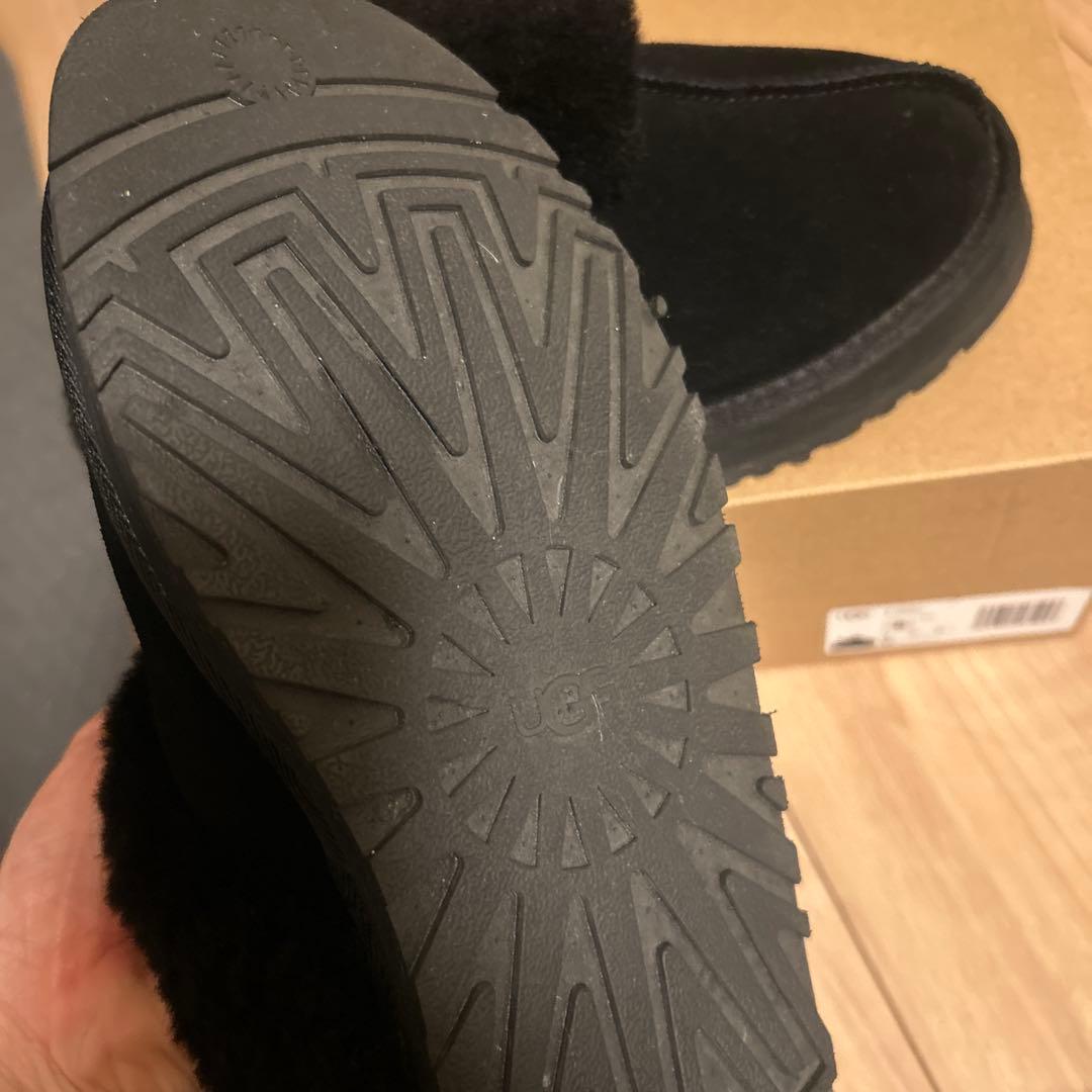 UGG ファーサンダル　ファンケット　レディース　23.5 黒　キッズサイズ
