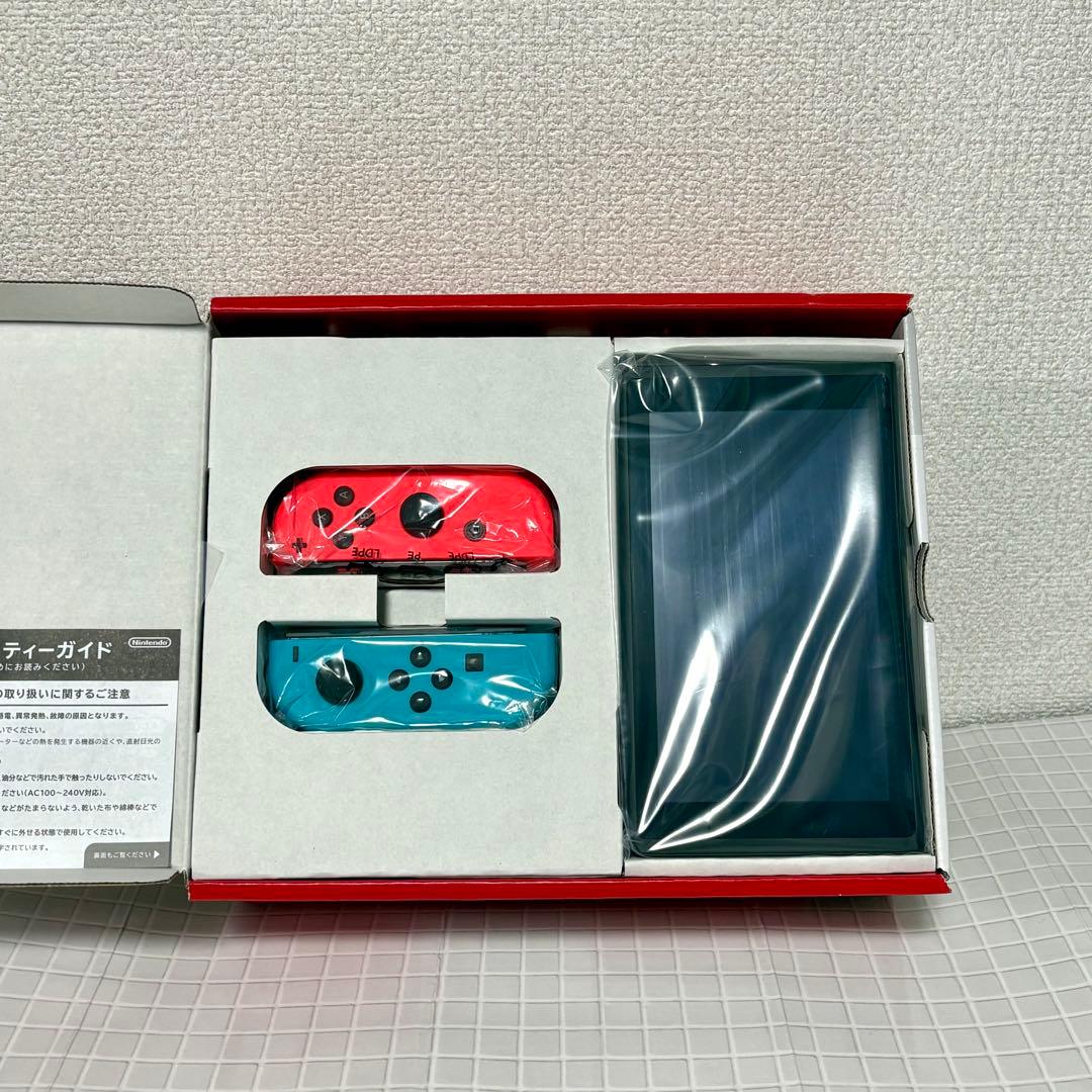 未使用 Nintendo Switch 本体 ネオン 赤青 ニンテンドースイッチ