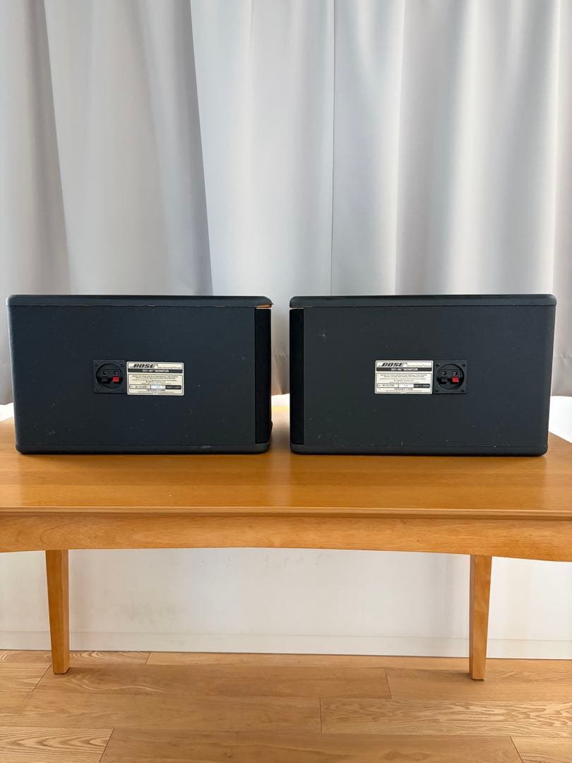 BOSE 301-AV MONITOR ペア シリアル連番