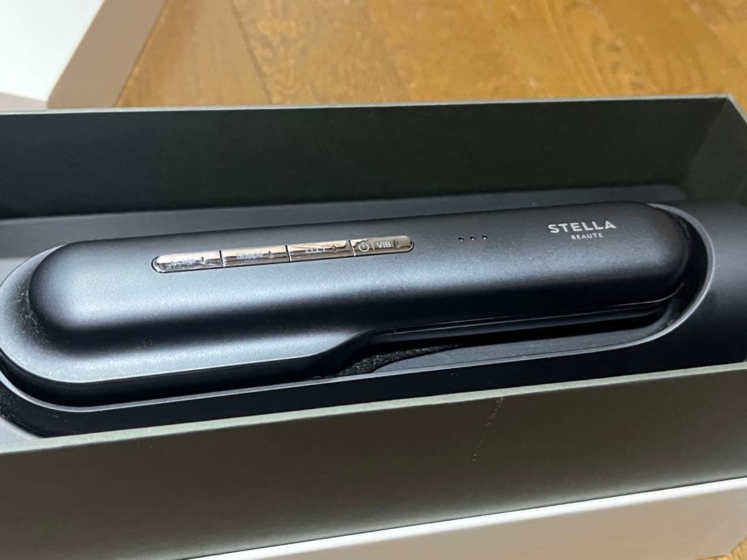 STELLABEAUTEレーザー&EMSリフトブラシPRO