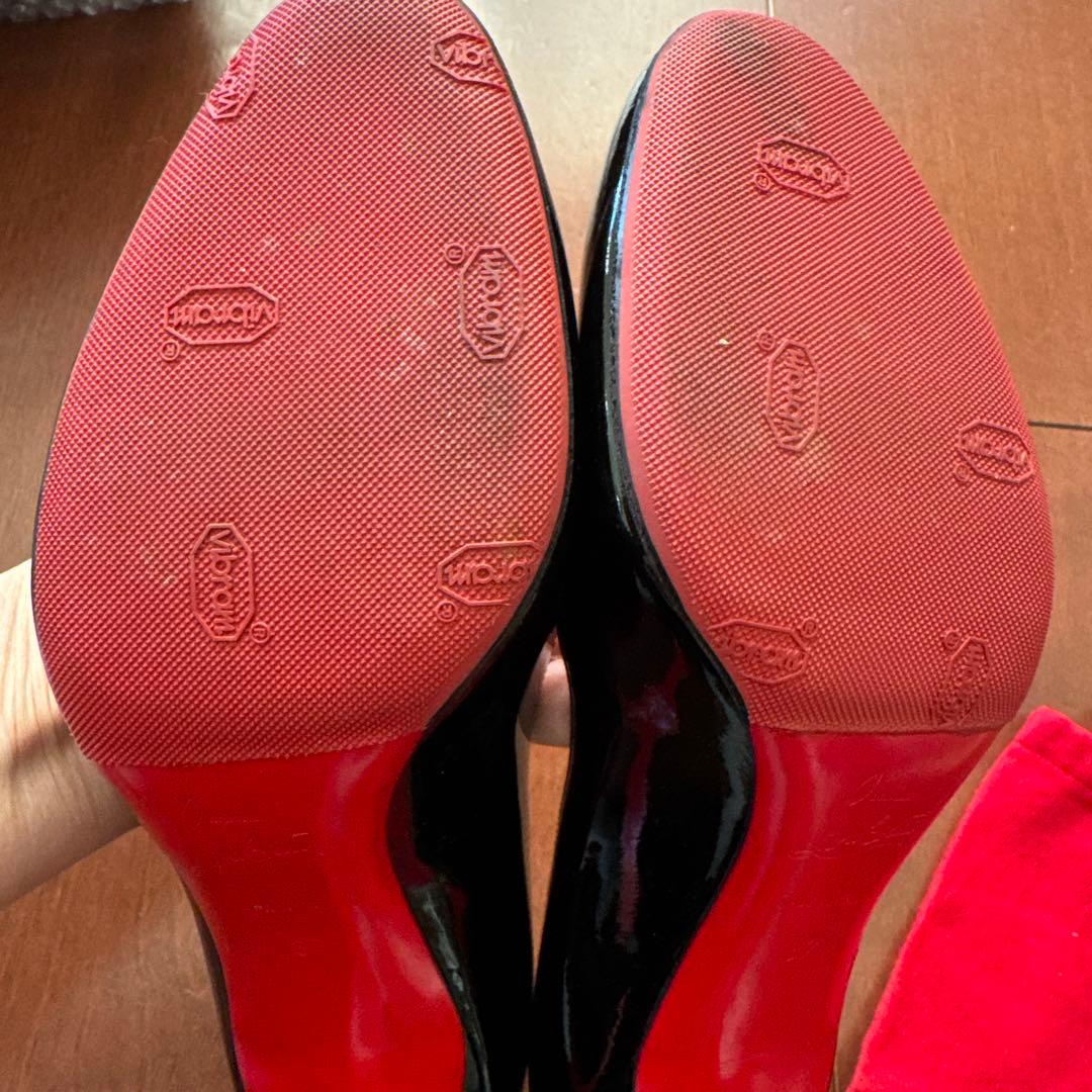値下げChristian Louboutin クリスチャンルブタン サイズ37