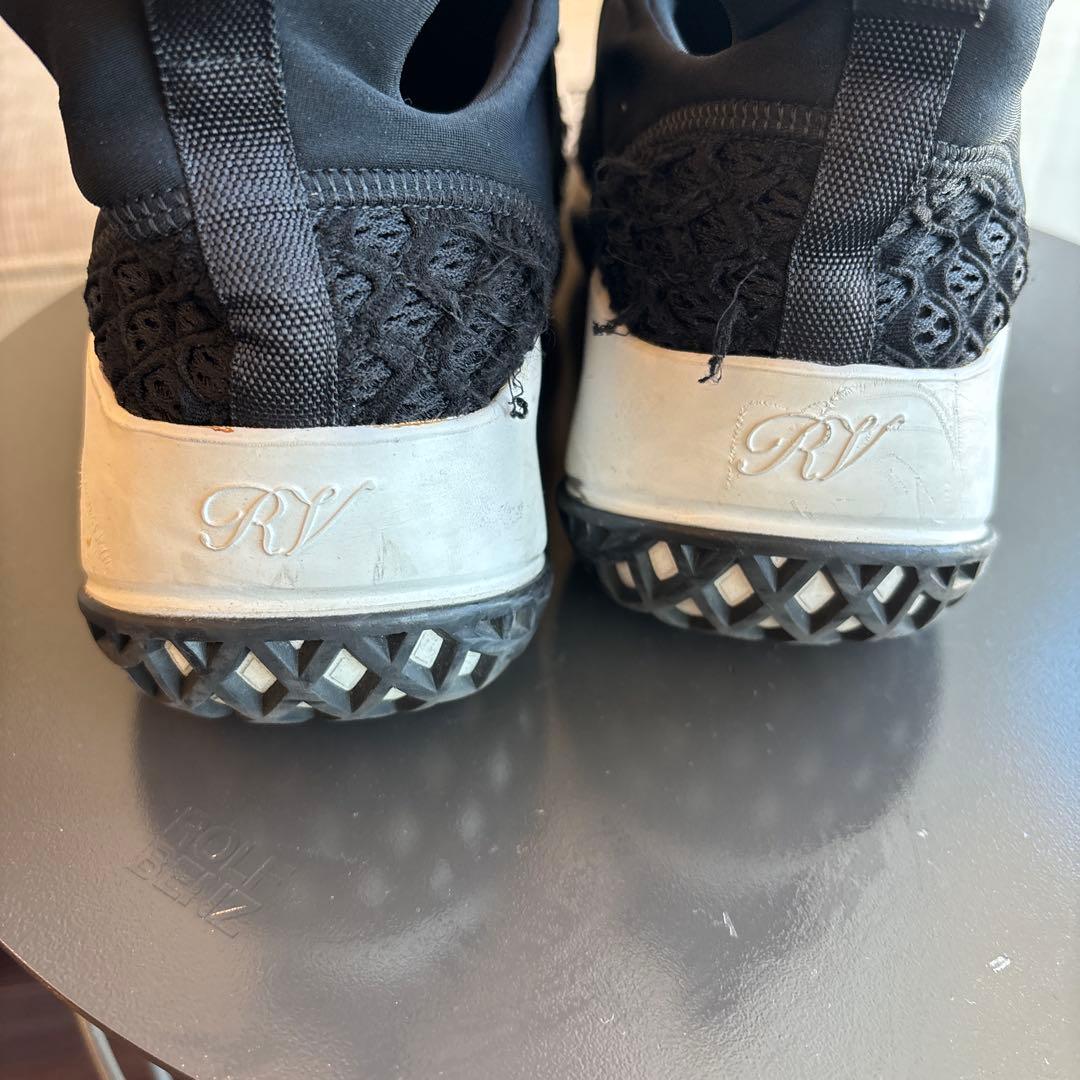 ロジェヴィヴィエ　ROGER VIVIER スニーカー 37レディース