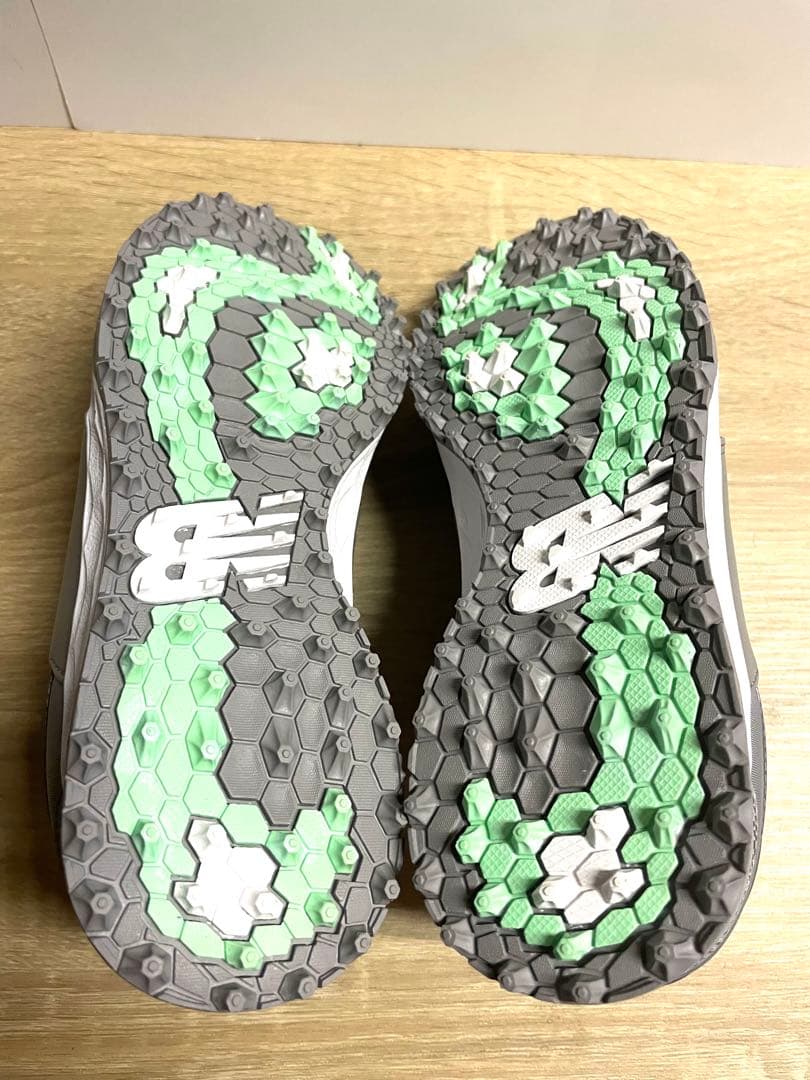 未使用 25.5cm D ニューバランス ゴルフシューズ WG4100GRグレー