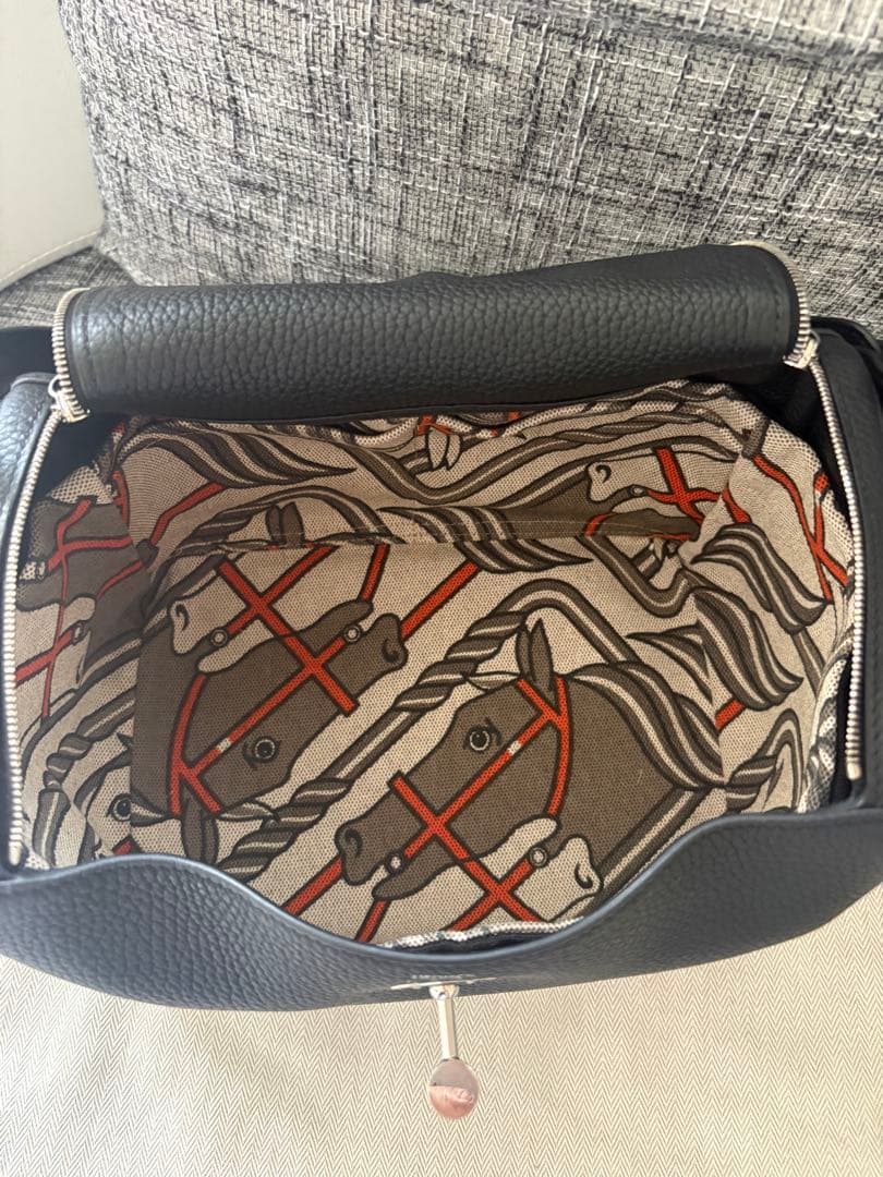 エルメス　リンディ　26 ノアール　黒