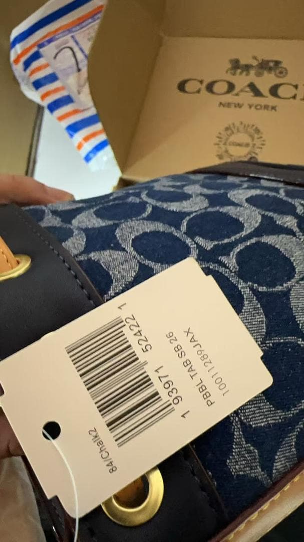 VIP顧客・COACH シグネチャー デニム ミニバケットバッグ ネイビー