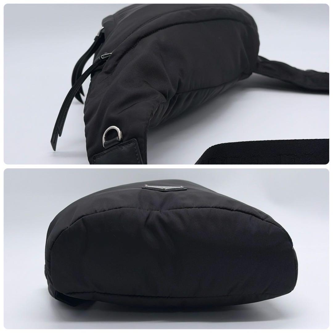 れんれん様プラダ ブラック スリングバッグ