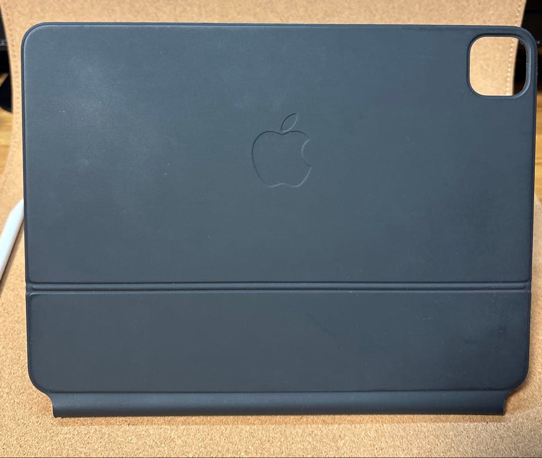 iPad Pro (第4世代) +Apple Pencil +マジックキーボード