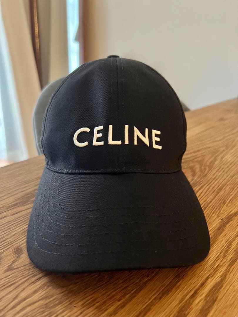 CELINE ベースボールキャップ /ブラック