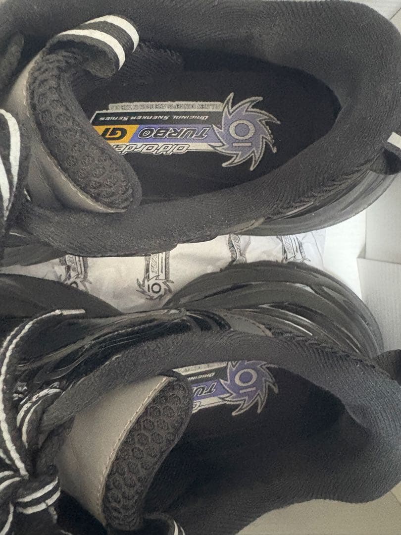OLD ORDER TURBO GT スニーカー　箱付き　正規品