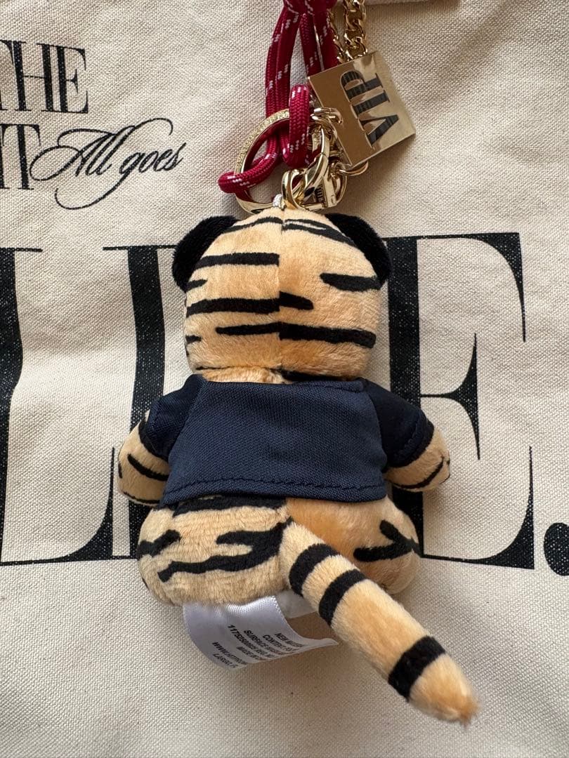 Deuxieme Classe BTN Tiger Key Chainチャーム