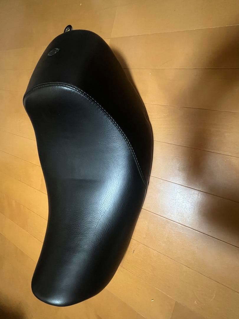 スポーツスター　　シート　週末限定値下げ！