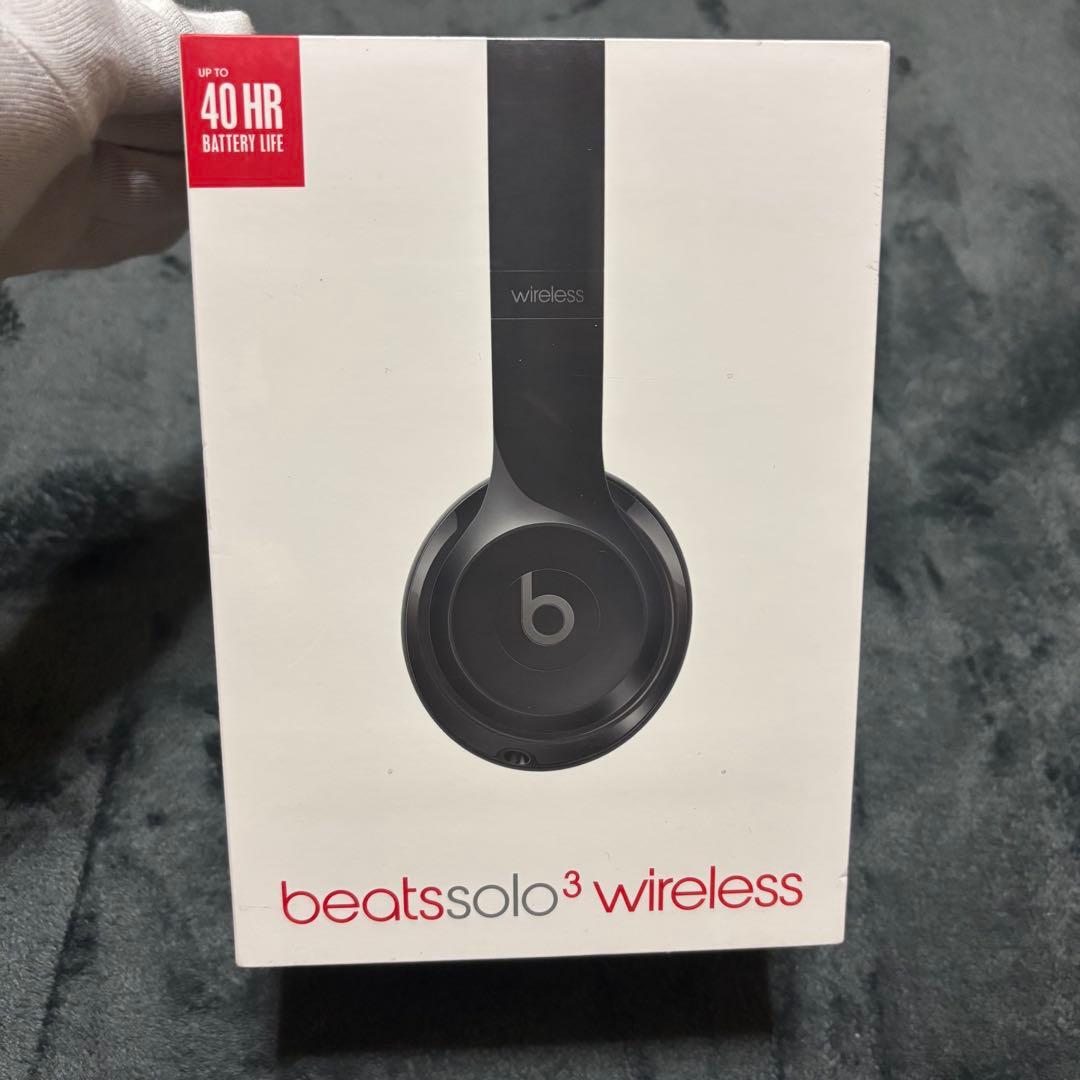 新品未開封 beats solo3 wireless Gloss Black