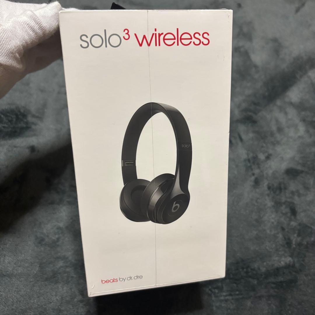 新品未開封 beats solo3 wireless Gloss Black