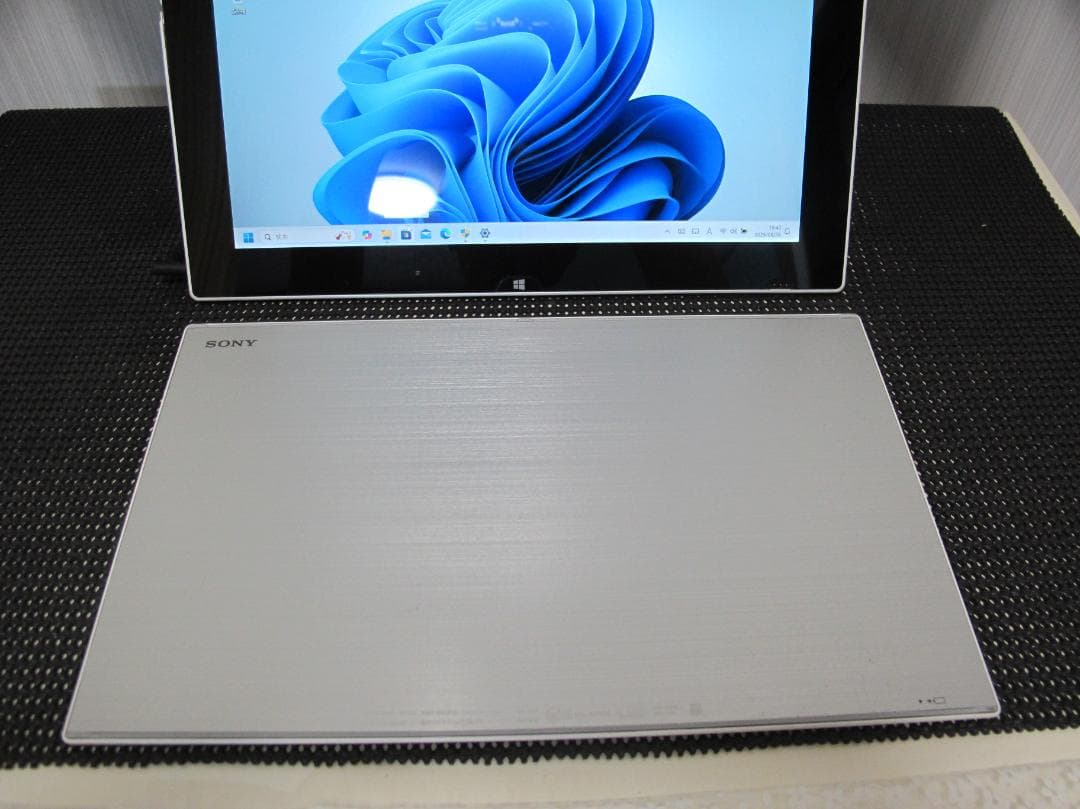 SONY VAIO Tap 11 Windows 11 タブレットPC 白