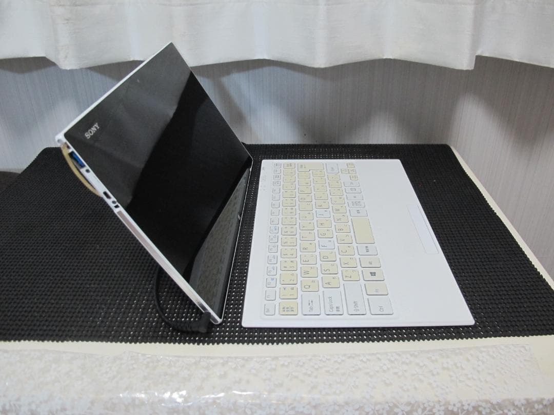 SONY VAIO Tap 11 Windows 11 タブレットPC 白