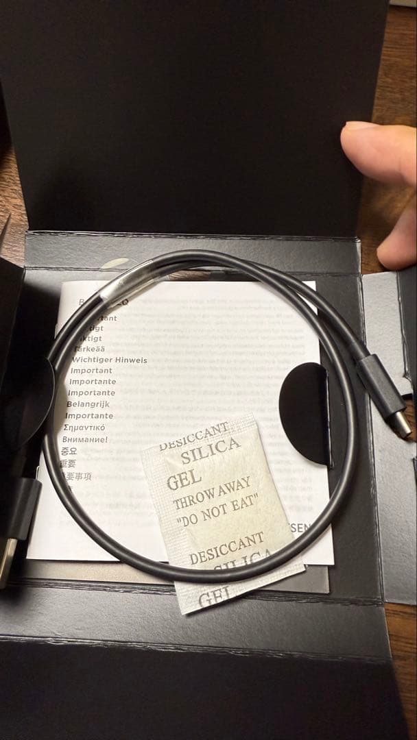 Bang & Olufsen 「Beoplay EQ」　ワイヤレスイヤホン