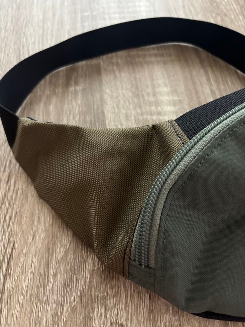 [美品]ARC'TERYX BEAMS 別注 アーバンファニー ウエストポーチ