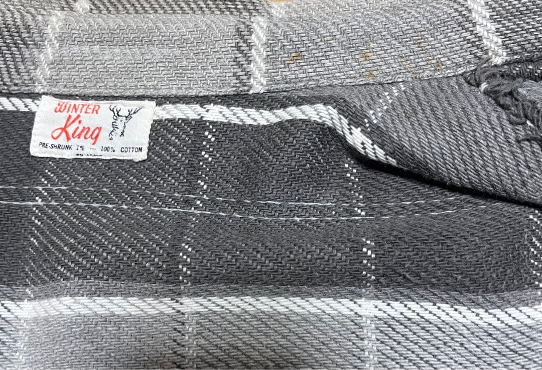 WINTER KING マチ付きネルシャツ　ブラック　グレー