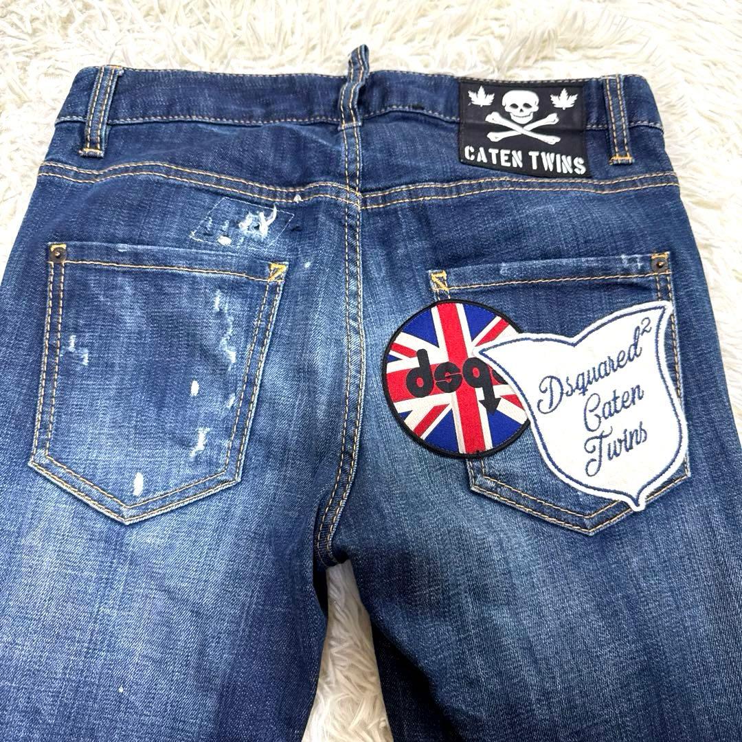 DSQUARED2 ディースクエアード　デニムパンツ　ワッペン
