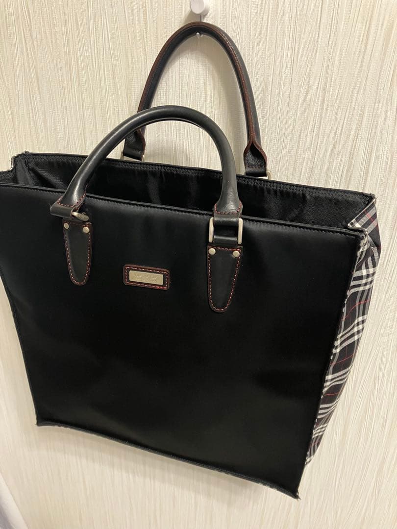 バーバリー　トートバッグ