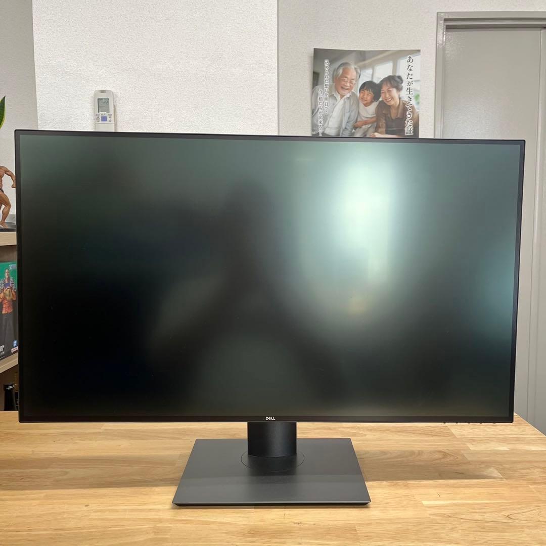 DELL U3219Q 本体ケーブル類のみ 動作問題なし 美品 2022年製