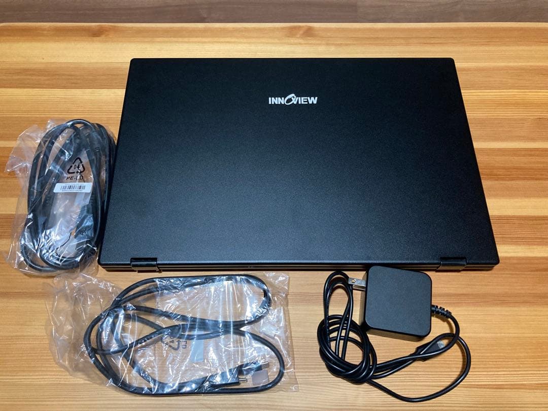 Innoview デュアルモバイルディスプレイ　18インチ2K