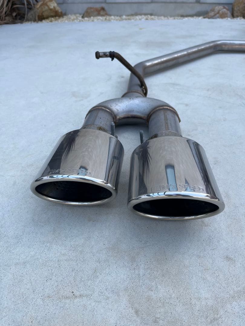 期間限定値下げ　プリウスα マフラー　m'z SPEED zvw41 zvw40