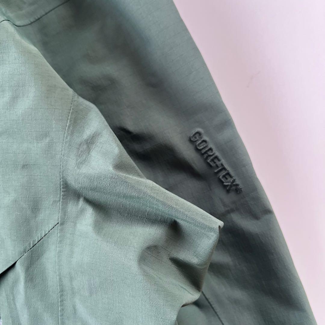 ジャケット・アウター ARC'TERYX BETA SL GORE-TEX Jacket Green