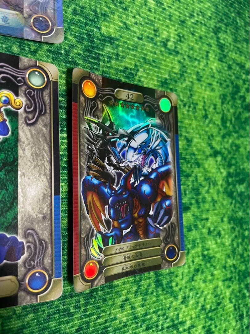 遊戯王 シールダス 青眼の白竜 真紅眼の黒竜 他