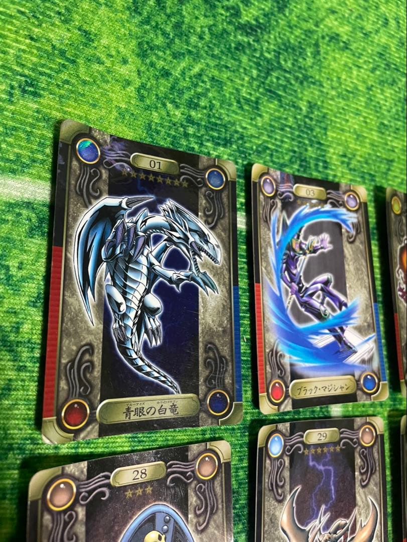 遊戯王 シールダス 青眼の白竜 真紅眼の黒竜 他